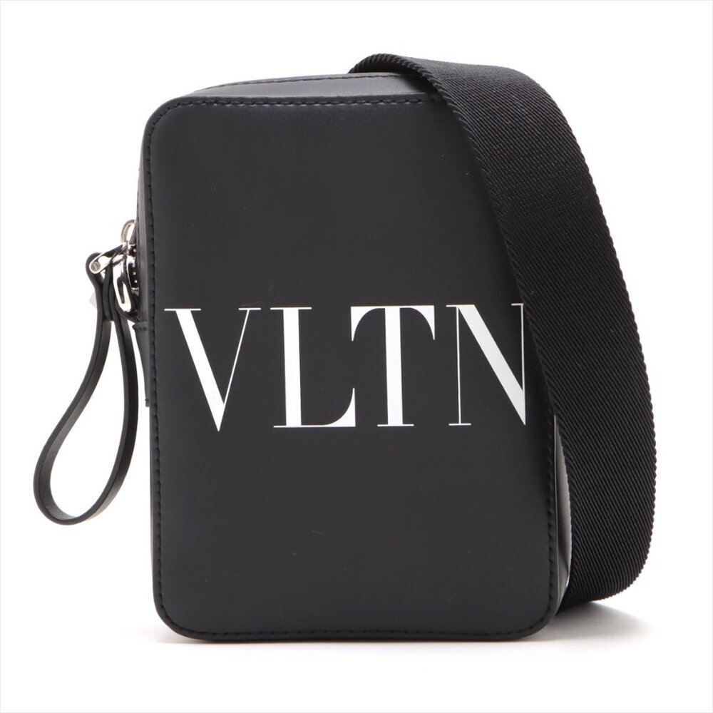 Sold✅Valentino VLTN Leather Shoulder bag Black - Picture 1 of 7